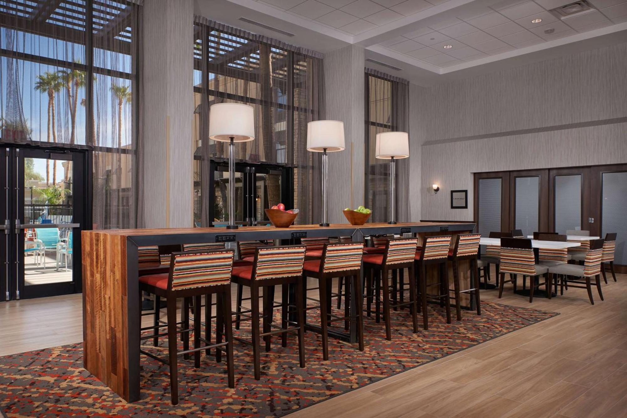Hampton Inn & Suites Scottsdale On Shea Blvd Екстер'єр фото