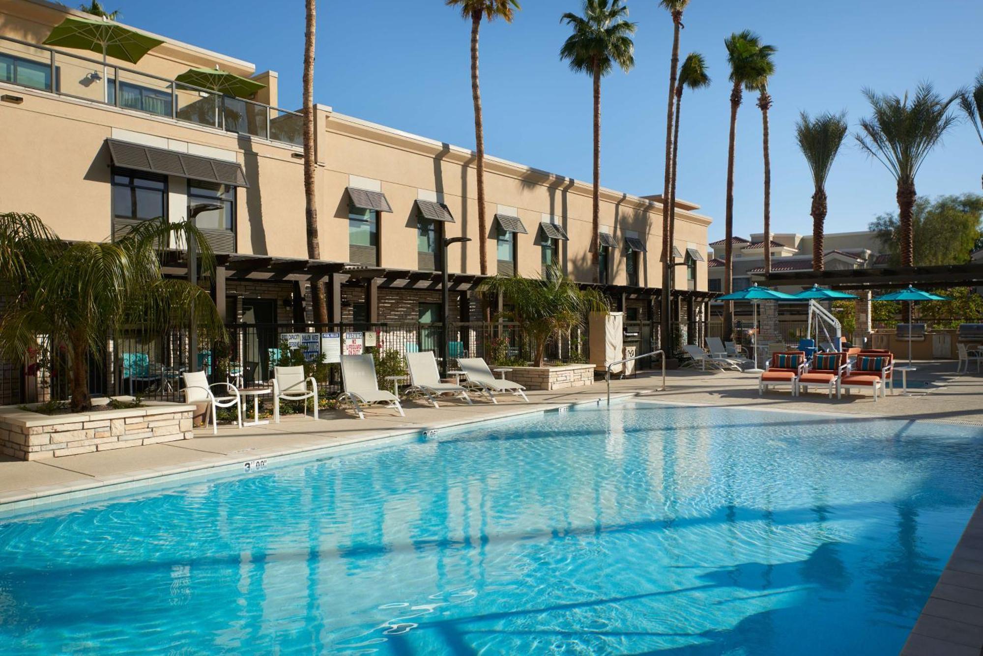 Hampton Inn & Suites Scottsdale On Shea Blvd Екстер'єр фото