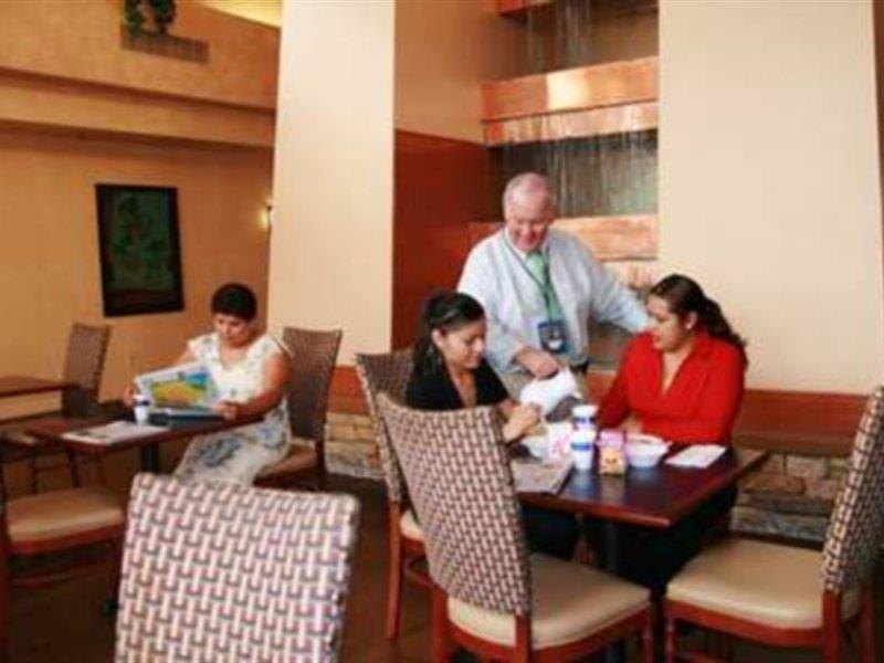 Hampton Inn & Suites Scottsdale On Shea Blvd Екстер'єр фото
